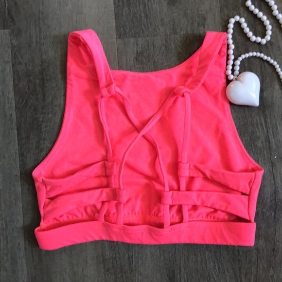 AERIE hot pink athletic top - Picture 2 of 5